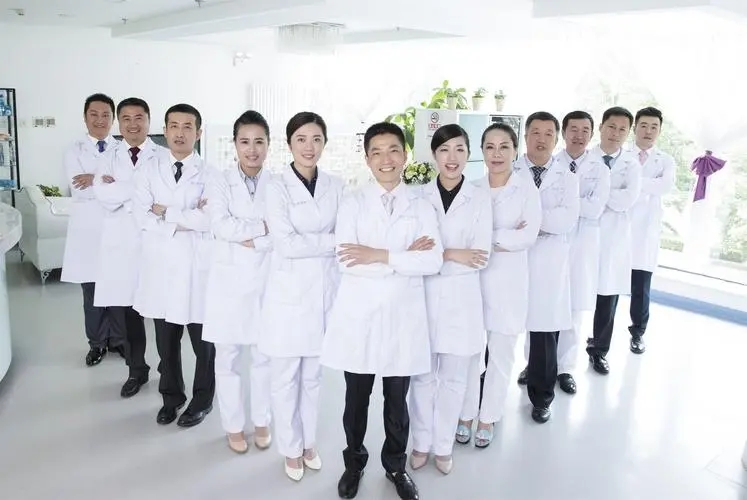 北大口腔哪个门诊部好-第二门诊部简介来袭！人气专家等介绍！(图2)