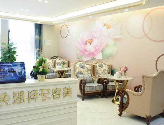 南京新街口区种植牙服务大比拼：三家诊所全方位解析(图1)