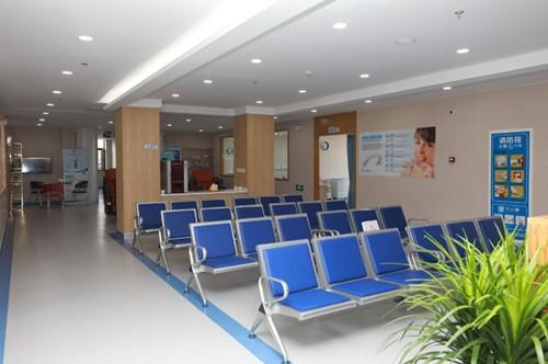 烟台胶东半岛口腔医院地址在芝罘区通世路16号，电话+营业时间+医生名单全解析(图3)